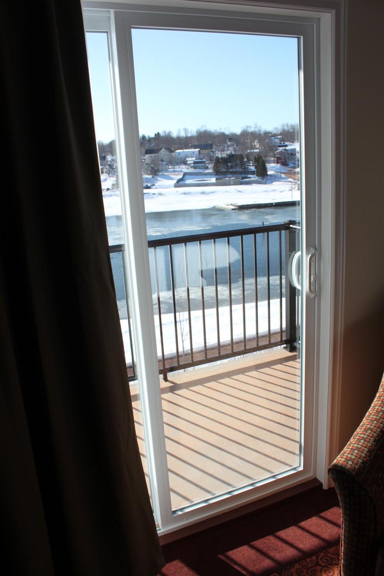 Lanes Riverhouse Inn & Cottages Montague Rom bilde