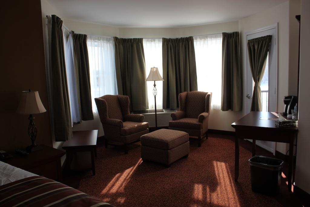 Lanes Riverhouse Inn & Cottages Montague Rom bilde