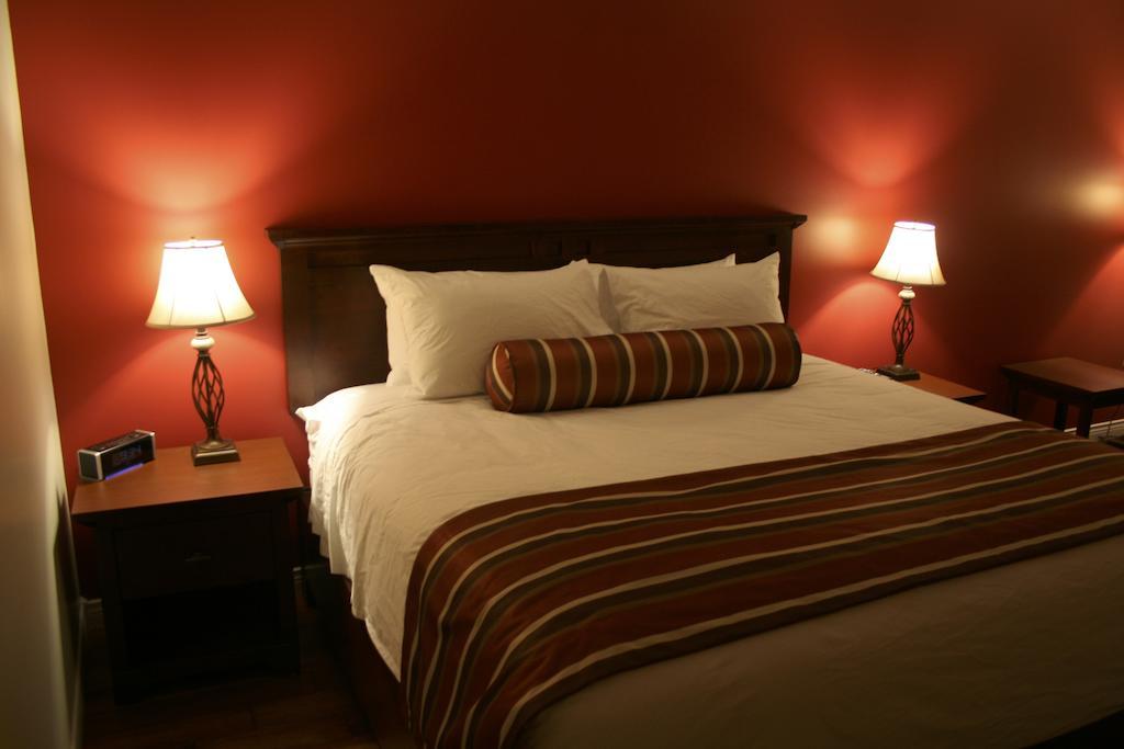 Lanes Riverhouse Inn & Cottages Montague Rom bilde