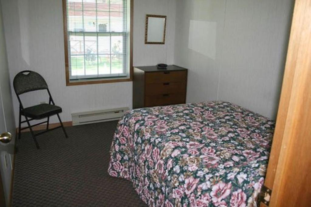 Lanes Riverhouse Inn & Cottages Montague Rom bilde